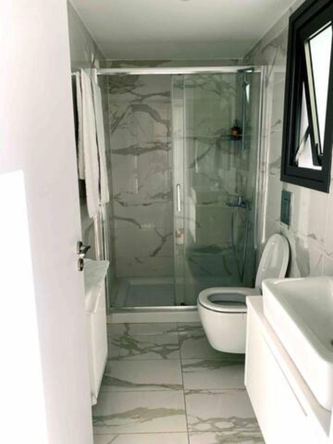 Victoria Suites Paphos Esterno foto